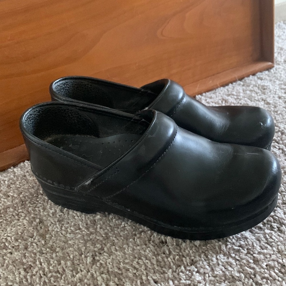Black Dansko Clog